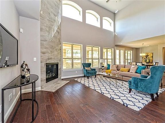 5th image of 412 Bella Montagna Cir