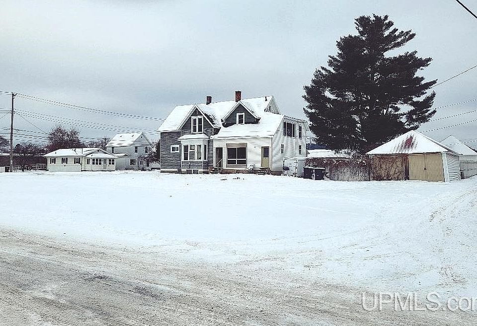 1st image of 817 River Ave