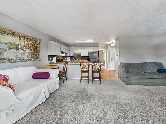 5th image of 535 Straight Creek Dr APT 206-D