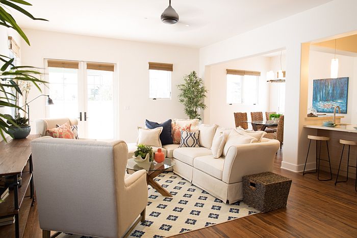 1st image of 18 W Victoria St APT 103