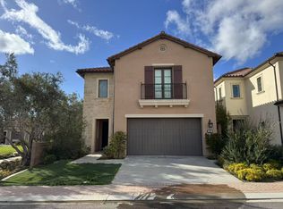 215 Piazza, Irvine, CA 92602