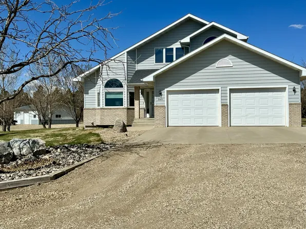 20459 Green Grass Rd, Pierre, SD 57501
