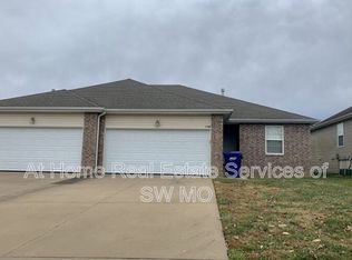 106B Bailey Cir, Rogersville, MO 65742