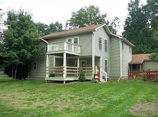 15927 Gorton Rd, Grass Lake, MI 49240