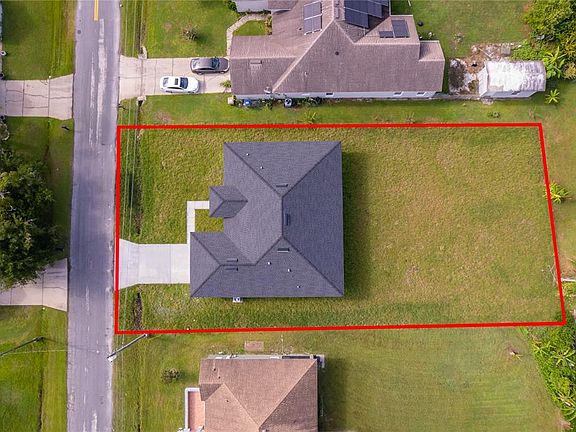 5th image of 403 BOSWELL WAY