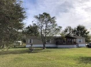 60 Old Creek Rd, Picayune, MS 39466