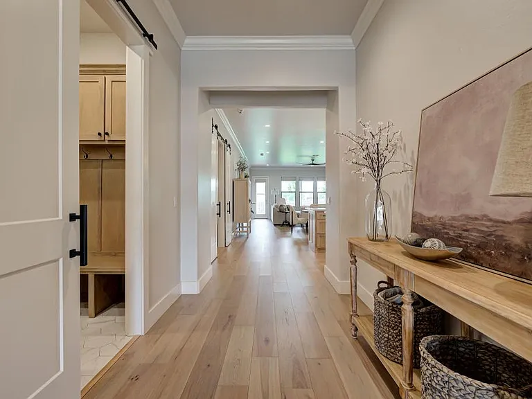 209 Pont De Normandie Ct — Photo 4