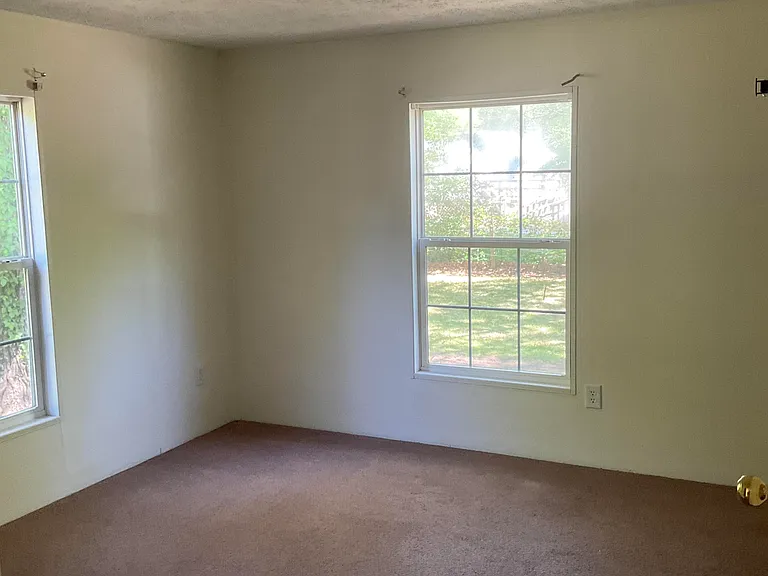 162 Ranchland Dr — Photo 13