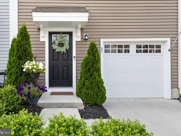 21 Burr St, Williamstown, NJ 08094