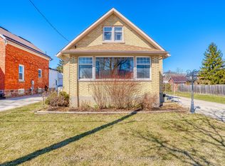 10 Centre St, Bluewater, ON N0M2T0