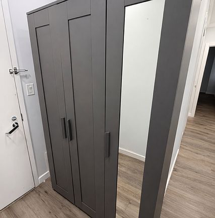 4th image of 40 Oceana Dr W APT 3B