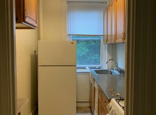 354 Riverway St UNIT 4, Boston, MA 02115