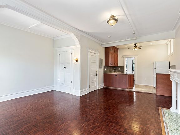 3rd image of 280 Park Pl #2