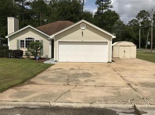 12255 Five Oaks Dr, Gulfport, MS 39503