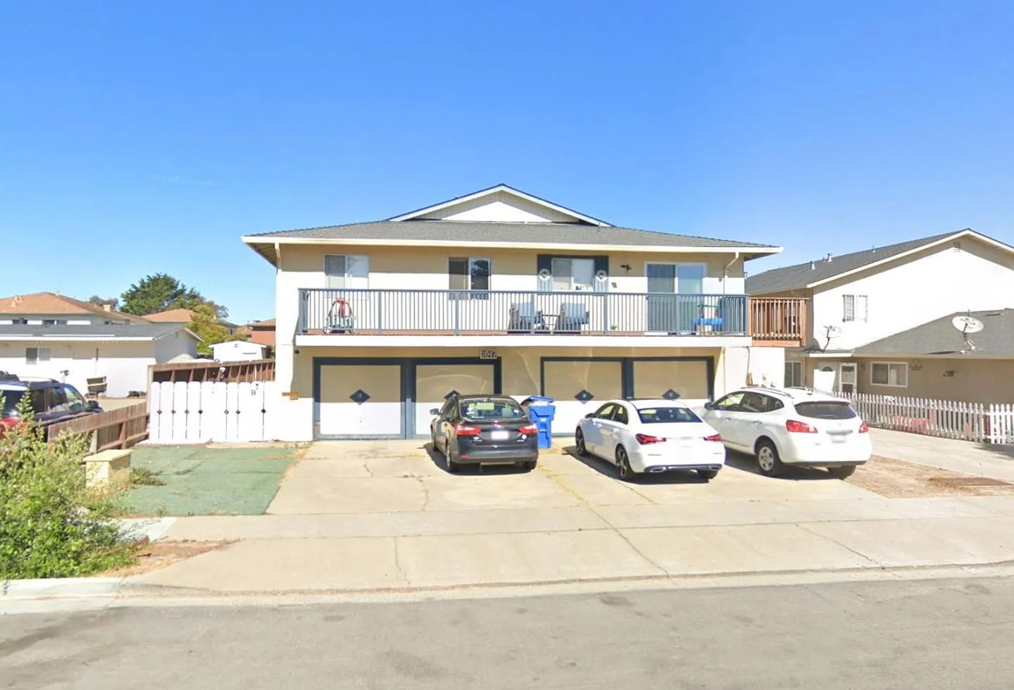 3047 Zanetta Dr photo 1