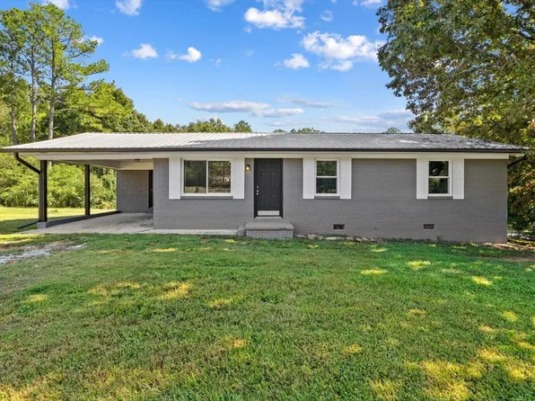 239 Mountain View Cir, Chatsworth, GA 30705