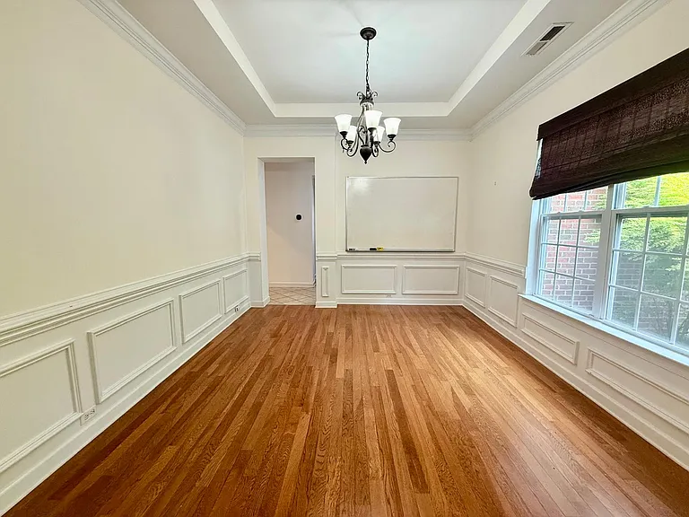 10110 Paxton Run Rd — Photo 9