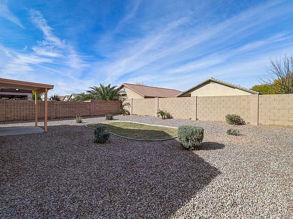 4th image of 15128 W Elko Dr