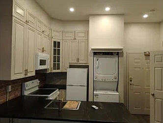 251 Front St #5 — Photo 6