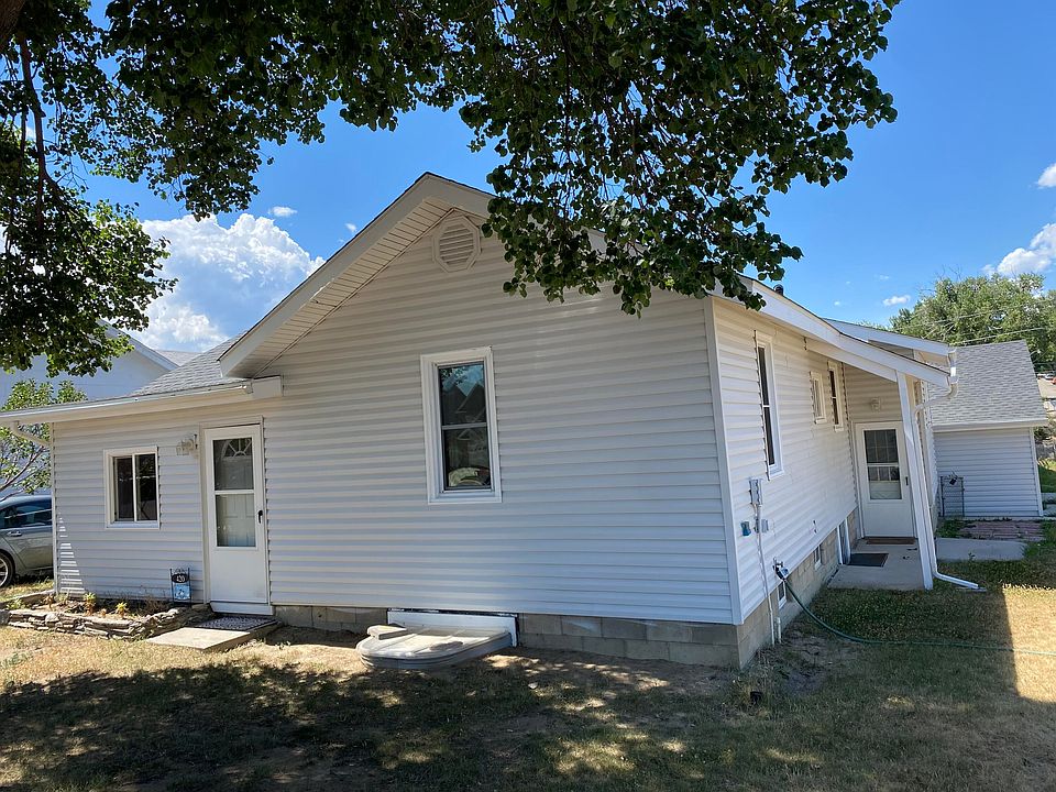 1st image of 420 S Cummings Ave