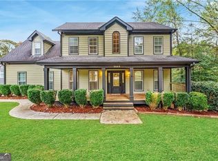 2665 High Point Ct, Loganville, GA 30052