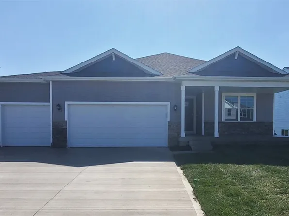 1100 Dee St SE, Bondurant, IA 50035