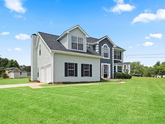 2nd image of 2270 Briar Knoll Rd