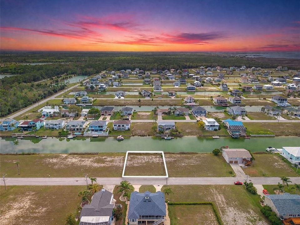 1st image of 4018 Amberjack Dr #44