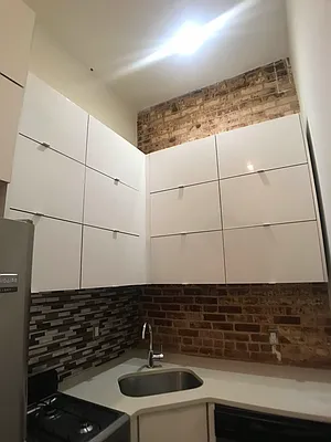 Rented by null | media 31