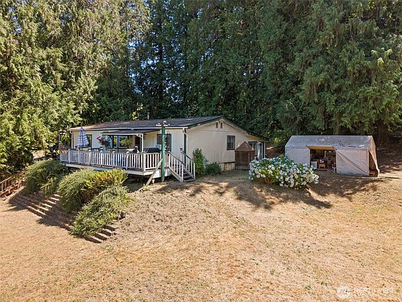 3rd image of 150 E Graham Road