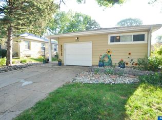 1316 S 49th St, Lincoln, NE 68510