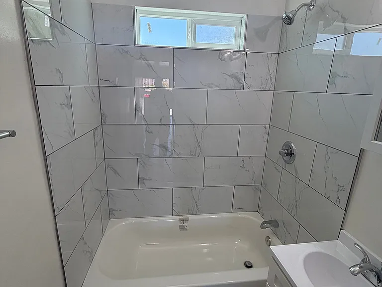 603 Island Ave #2 — Photo 5