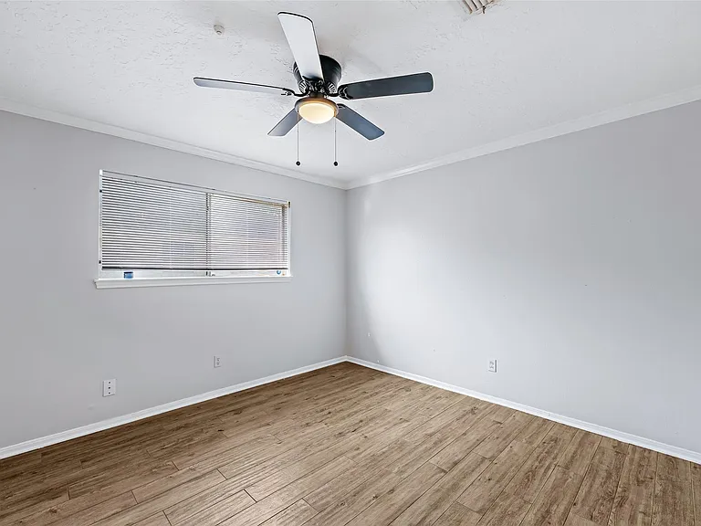 10735 Kitty Brook Dr — Photo 21