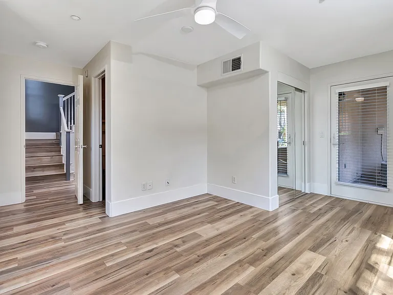 2822 Escala Cir — Photo 13