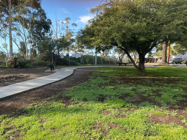 4825 1/2 Kenmore Ter, San Diego, CA 92116
