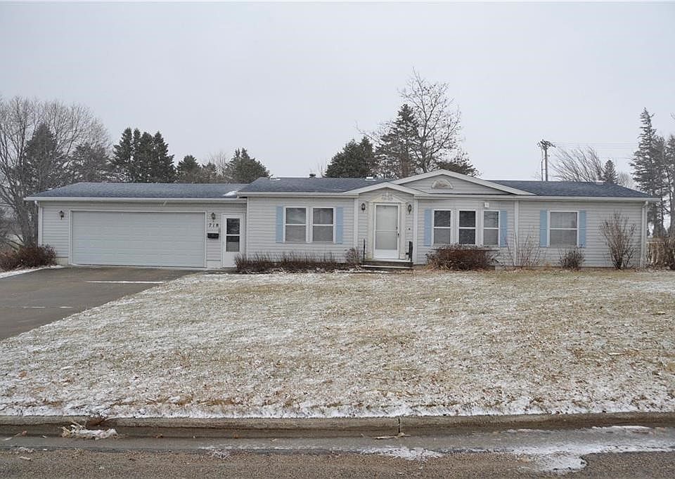 1st image of 718 Edgeland St
