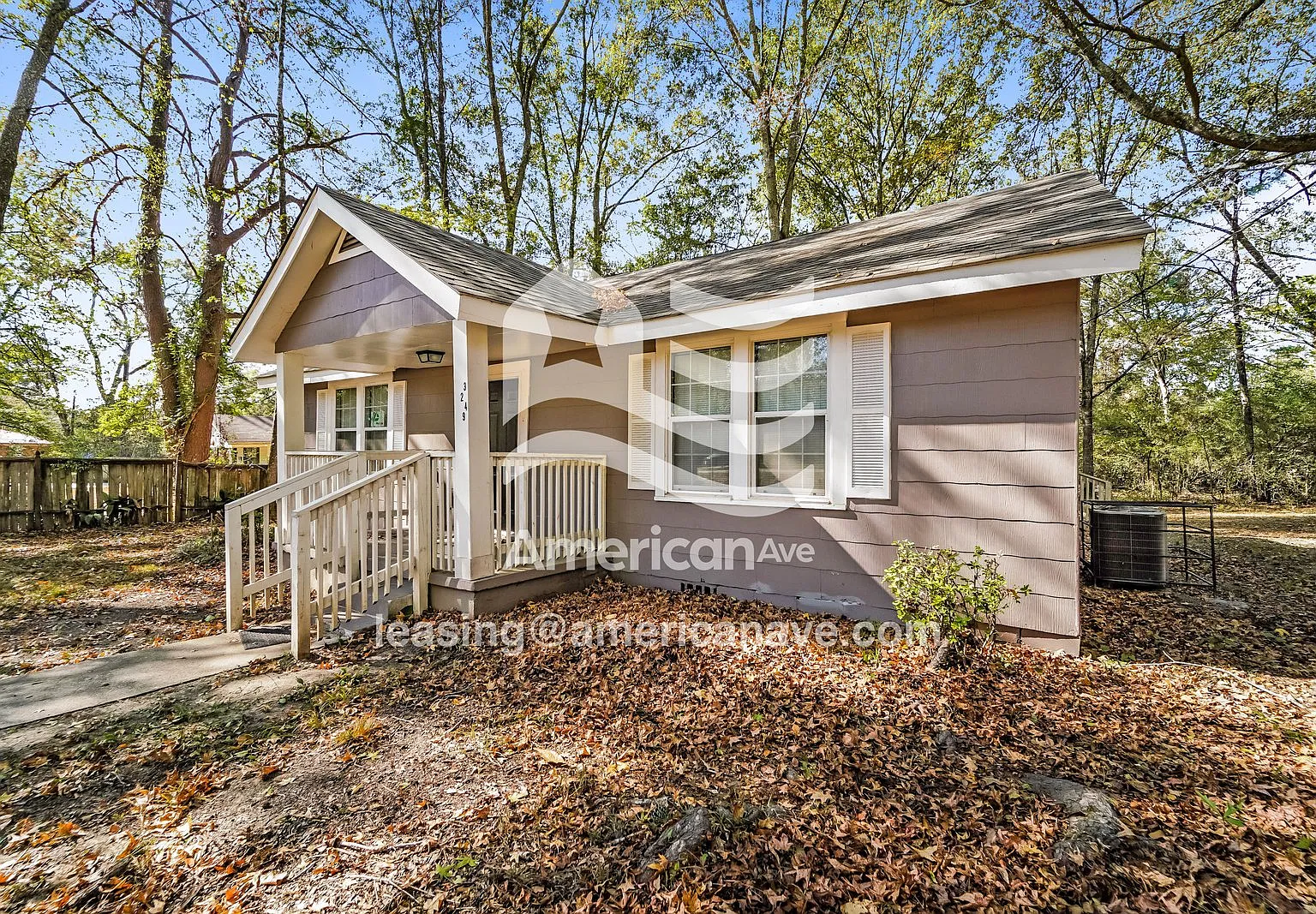 4 bed, 1.0 bath, 1401 sqft, $772 — Photo 2