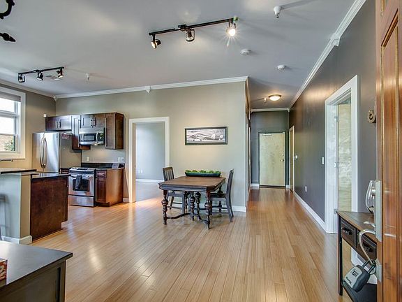 5th image of 1700 18th Ave S #1700