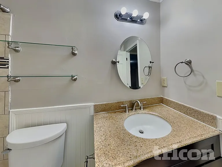 100 Creekwood Ct — Photo 12