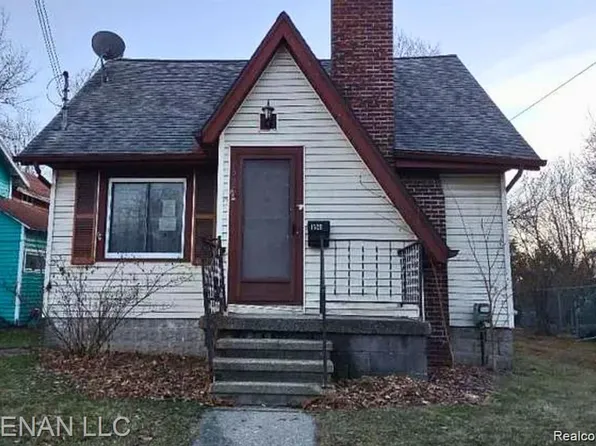 1520 E Oakland Ave, Lansing, MI 48906