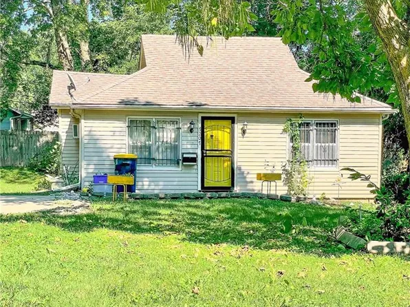 7207 Bales Ave, Kansas City, MO 64132