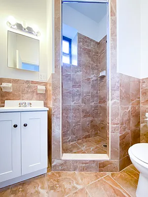 Rented by City Connections Realty | media 7