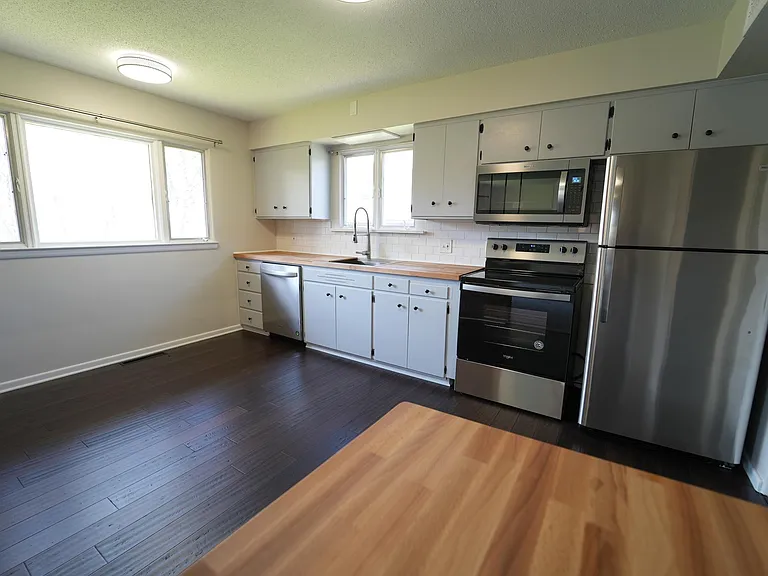 4114 Chelsea Ct — Photo 8