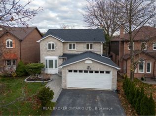 662 Cognac Cres, Pickering, ON L1X1L7