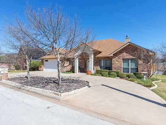 5th image of 3225 White Oaks Dr