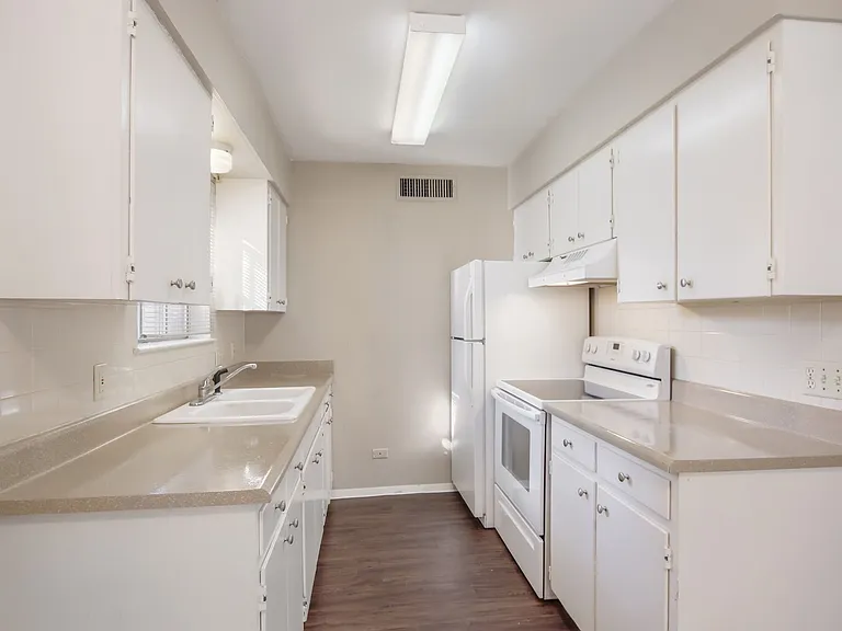 2551 San Pedro Ave #201 — Photo 6