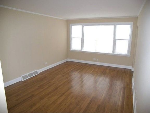 2nd image of 6724 S Tripp Ave