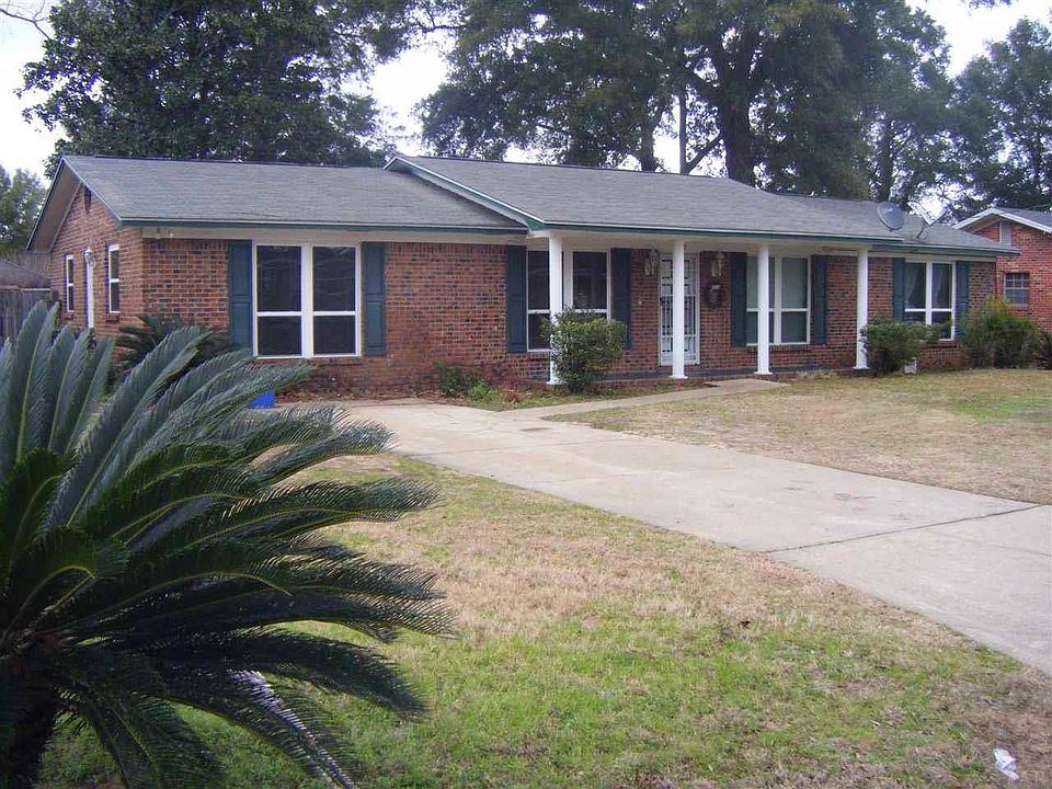 1st image of 3050 Skycrest Dr