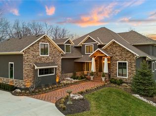 3700 W 180th Ter, Stilwell, KS 66085