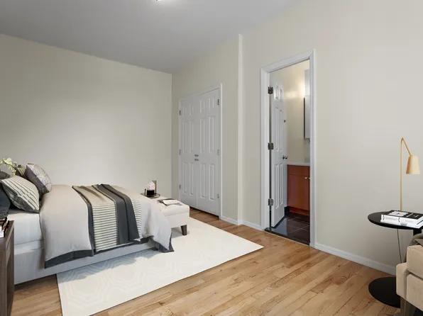 201 West 11th Street 5G image 2 of 6